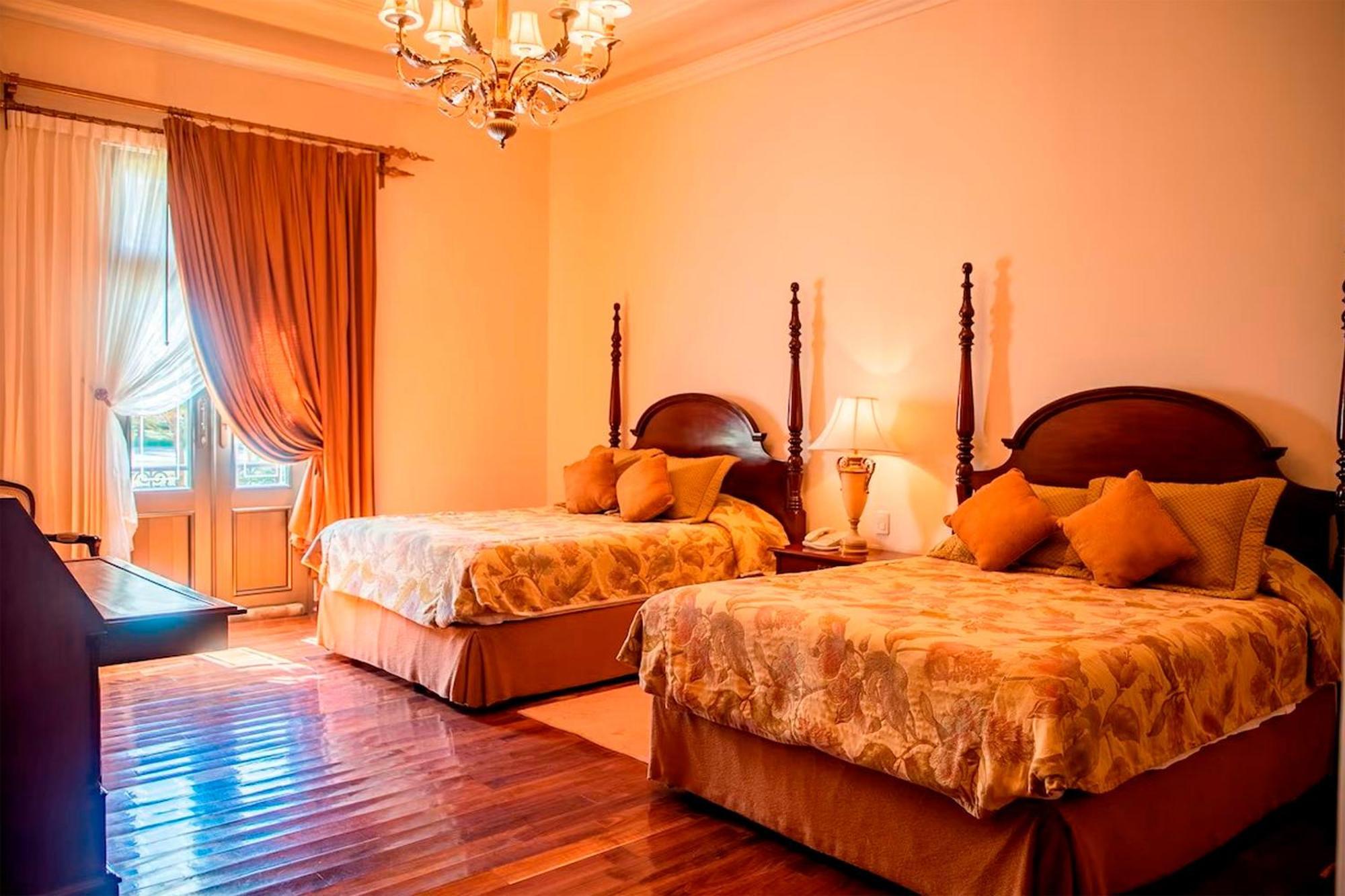Hotel Real Hacienda Santo Tomas Эль-Оспиталь Экстерьер фото